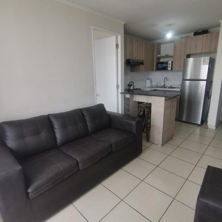 Cercano al Metro L1 Mutual y terminal de pasajeros - Apartamento de 2 dormitorios - 2