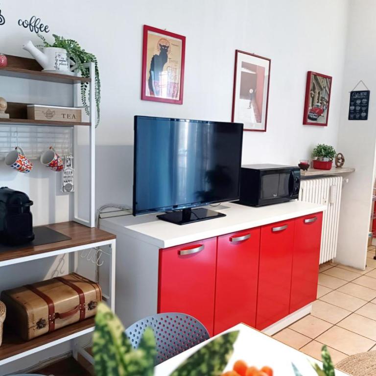 L'Appartamento sul Parco - Peaceful Stay, Stunning View & Free Parking - Two-Bedroom Apartment - 7