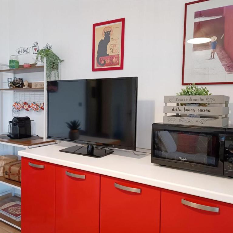 L'Appartamento sul Parco - Peaceful Stay, Stunning View & Free Parking - Two-Bedroom Apartment - 24
