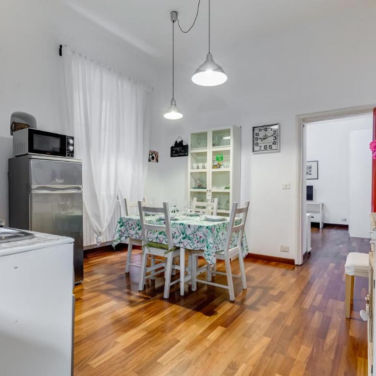 Centro Roma Trastevere Lovely House - Two-Bedroom Apartment - 25