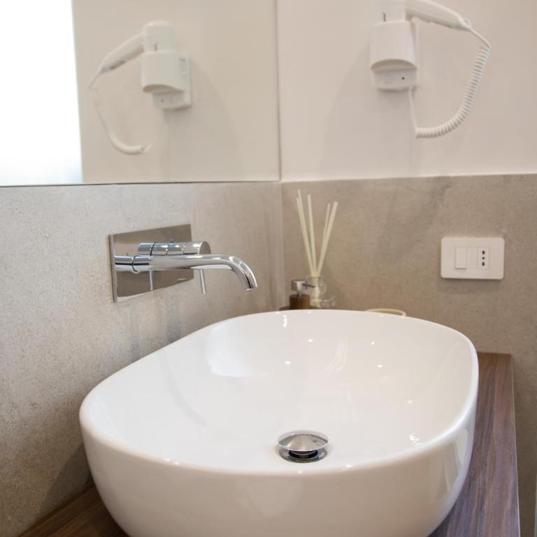 Ghirlanda House - Two-Bedroom Apartment - 19