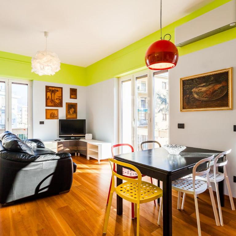 Sorrento Central Flats - Appartamento con 2 Camere da Letto - Dependance - 1
