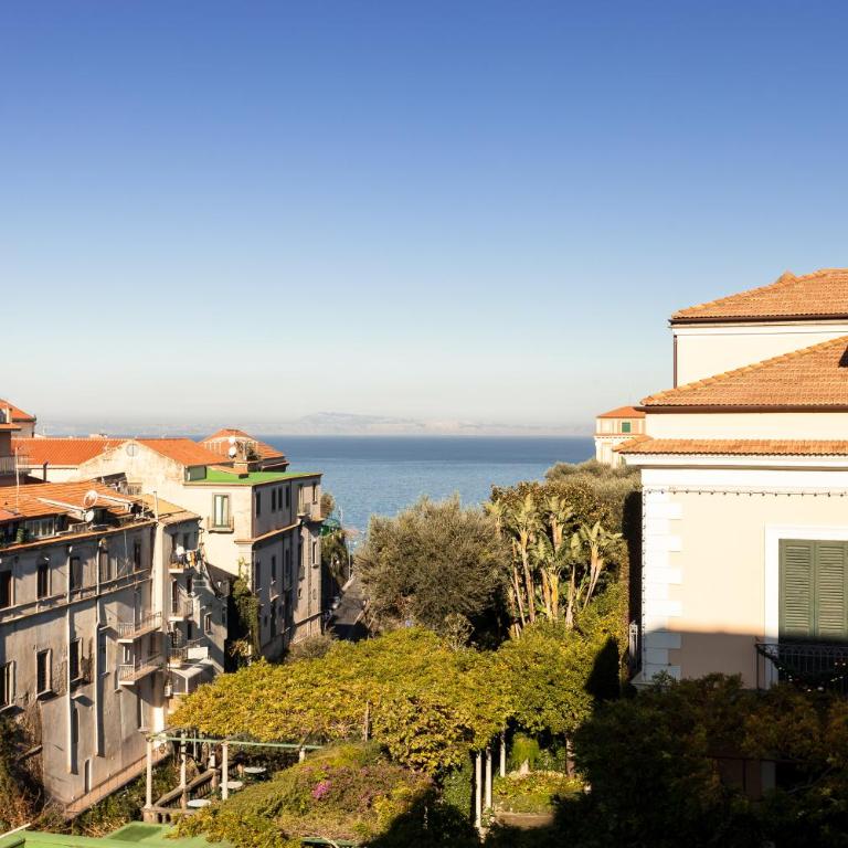 Sorrento Central Flats - Appartamento con 3 Camere da Letto - Edificio Separato - 12