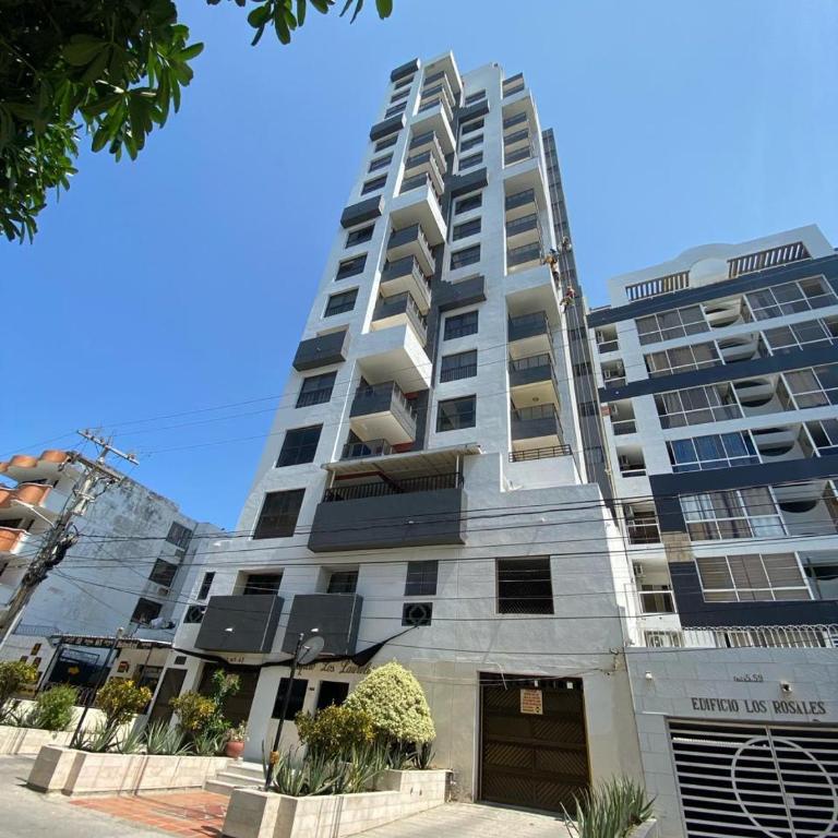 Apartamento VISTA AZUL RODADERO LAURELES 801 - Apartamento con vistas al mar - 39