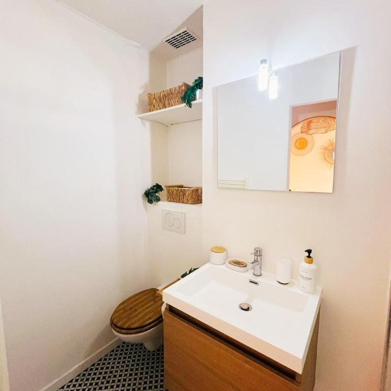 Studio rénové climatisé tout confort - Lit Queen size - emplacement idéal près des plages - One-Bedroom Apartment - 18