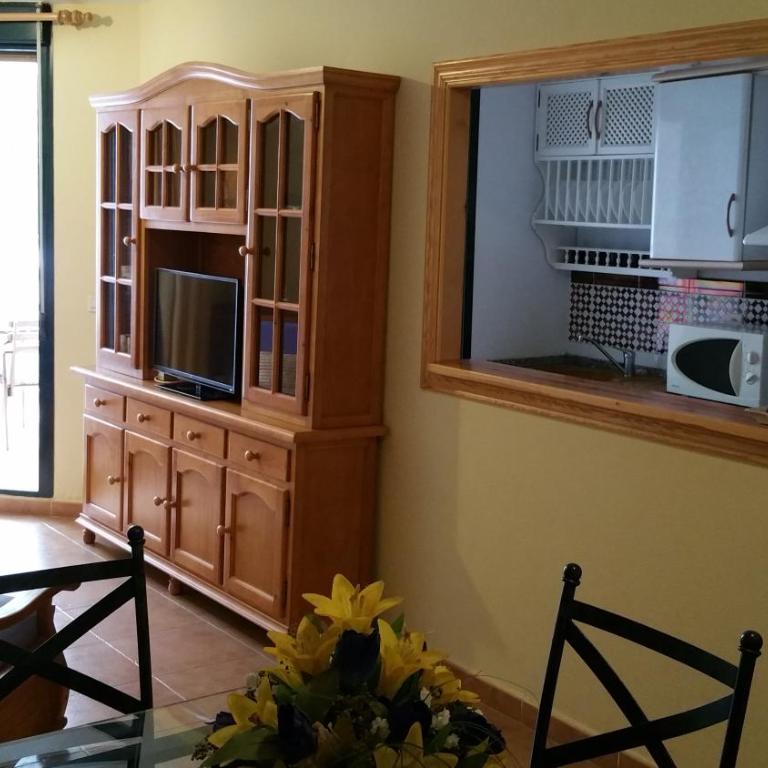 Apartamento Atlanterra Playa - Apartamento de 2 dormitorios con vistas al jardín - 17