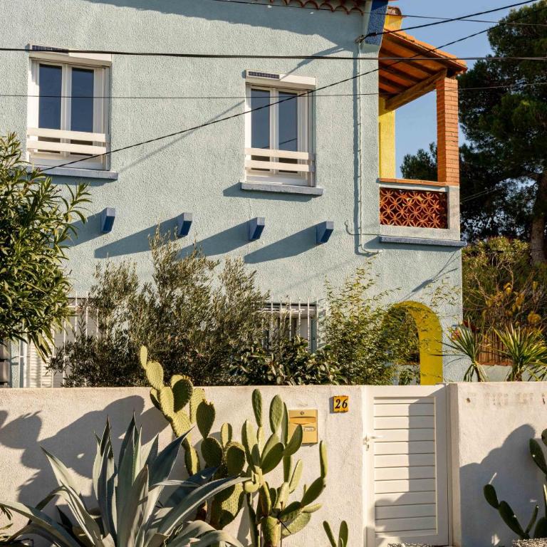 Appartement avec piscine et jacuzzi à 50mètres de la plage et 5min de l'allée des Pins - Appartement 2 Chambres - 8