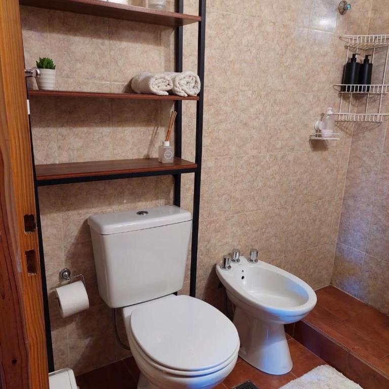 The Old Viking Fly Fishing- Alojamiento - Casa - 10