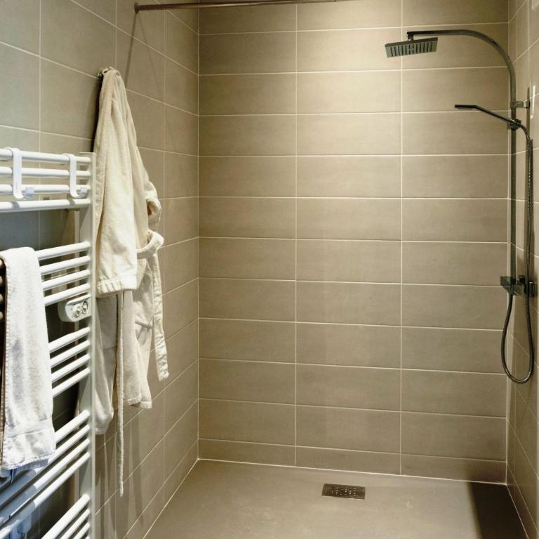 Gîtes au coeur d'un vignoble - Domaine de Selhac - Appartement 3 Chambres - 10