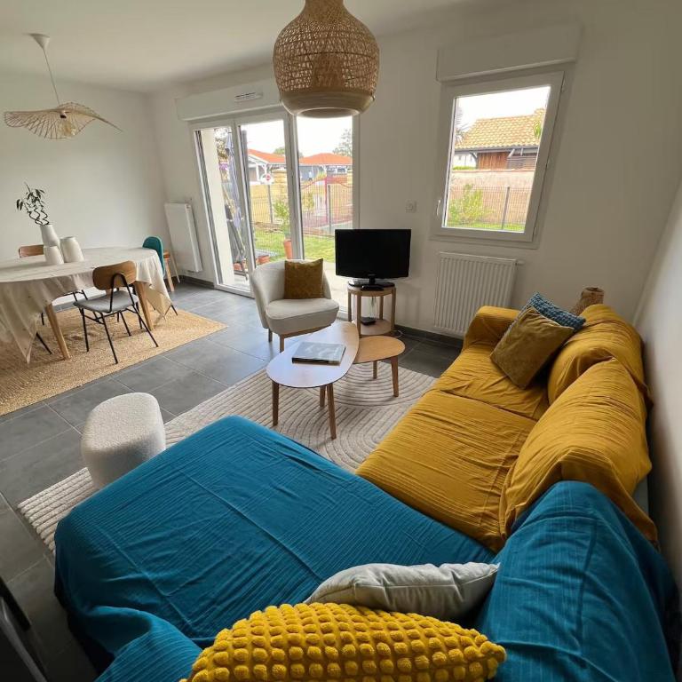 Maison cosy avec petit jardin - Maison 3 Chambres - 6