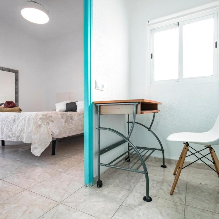 Penthouse with Terrace in the Heart of Valencia - Three-Bedroom Apartment - 7