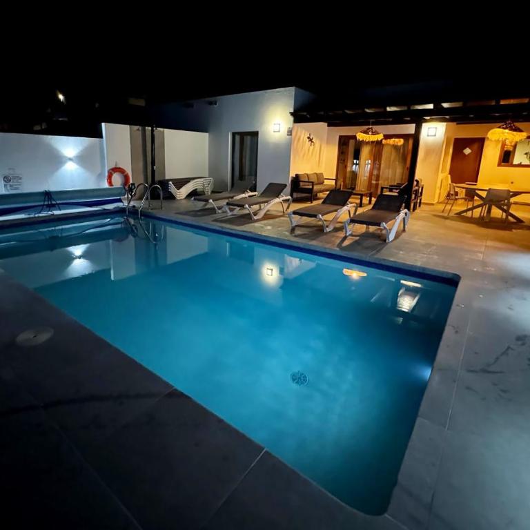 Lovely Casa Deseada, heated pool, jacuzzi, BBQ, ping pong table - Villa with Sea View - 32