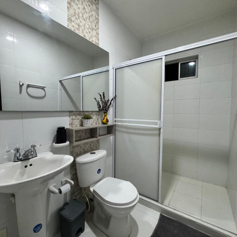 Hermoso Apartamento en la mejor zona de Montería - Apartamento Estándar de 4 dormitorios - 12