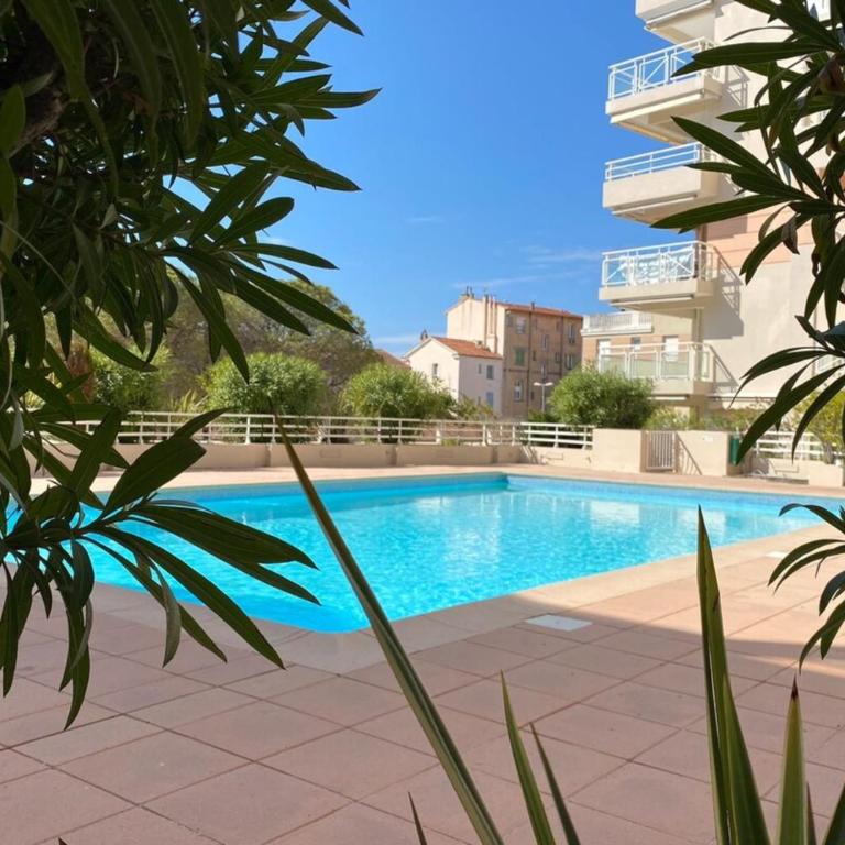 06AI - Beautiful renovated studio - sea and pool view - Appartement 1 Chambre - 2