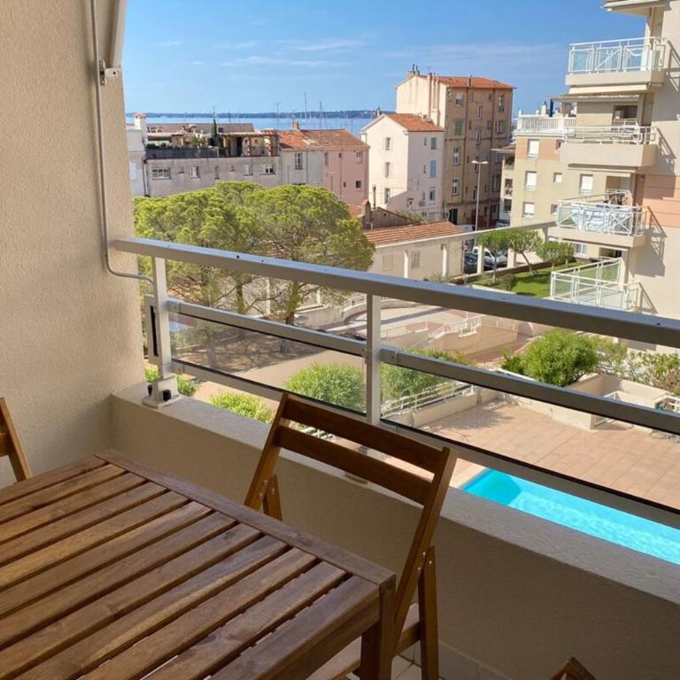 06AI - Beautiful renovated studio - sea and pool view - Appartement 1 Chambre - 4