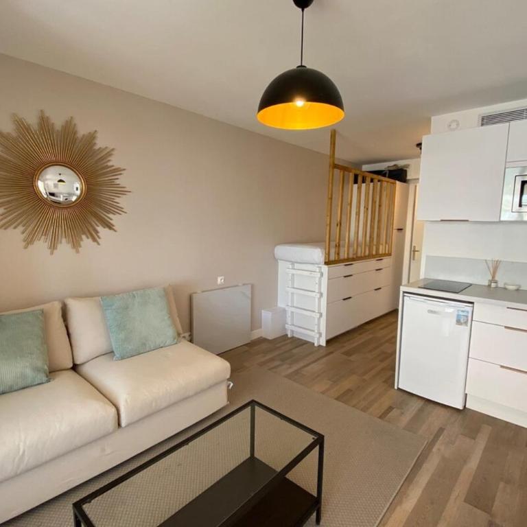 06AI - Beautiful renovated studio - sea and pool view - Appartement 1 Chambre - 24