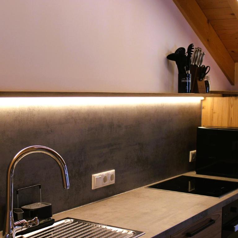 Ferienwohnungen Löslerfreud - Apartamento con balcón - 6