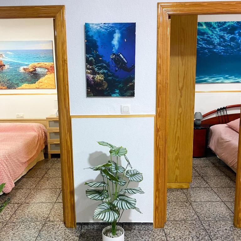 Casa Soto -Ubicacion privilegiada-Aparcamiento en tu puerta y acceso rapido a Servicios- Playas y Lugares de Interes- Netflix-Disney Plus-Prime-Full Sports TV - Casa de 3 dormitorios - 8