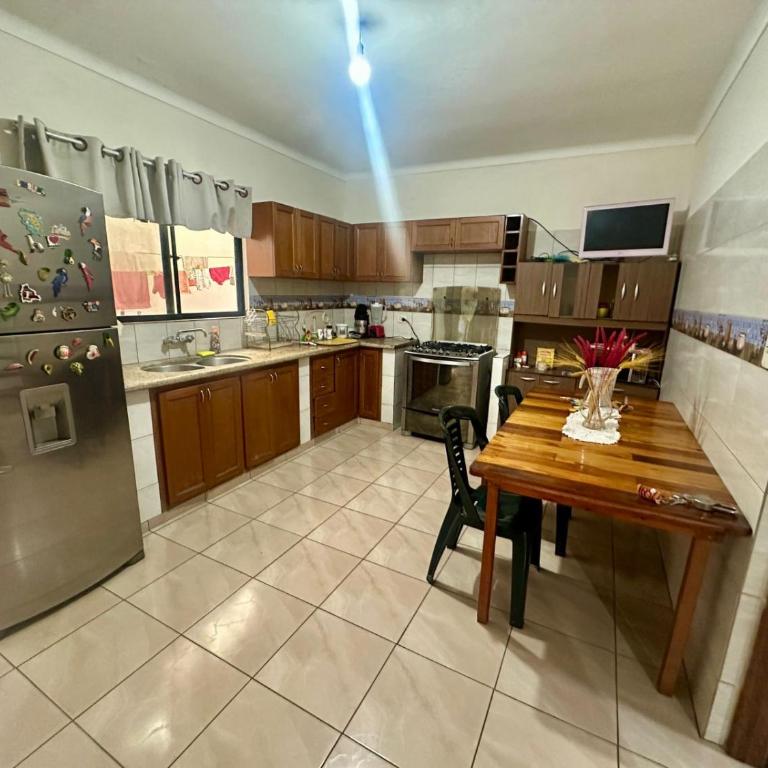 casa con piscina - Casa de 4 dormitorios - 14