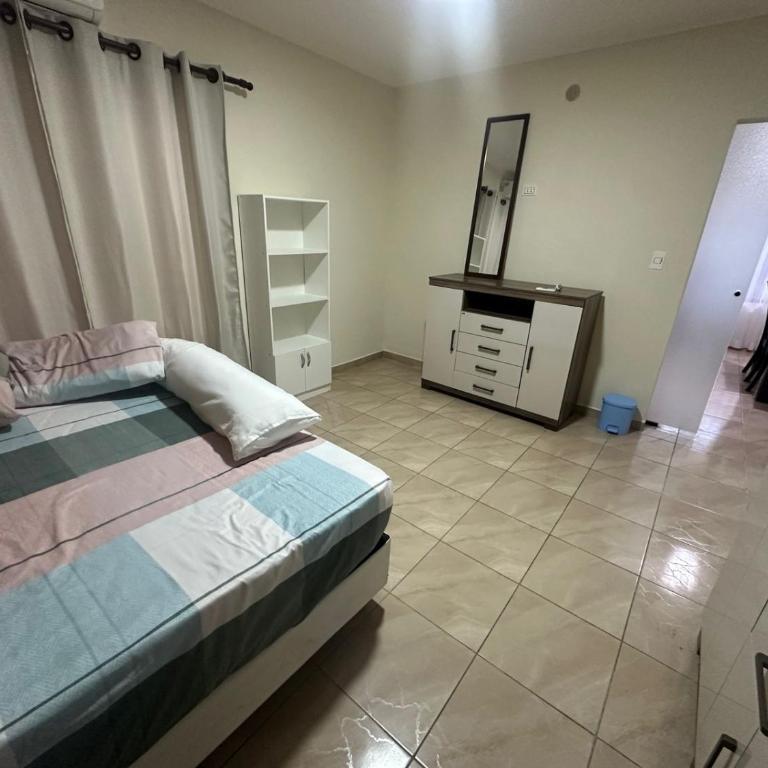 casa con piscina - Casa de 4 dormitorios - 15