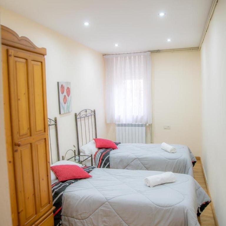 MAGIC II a 30 segundos de la Plaza Mayor y 1 minuto de la Catedral - Apartamento de 2 dormitorios - 9