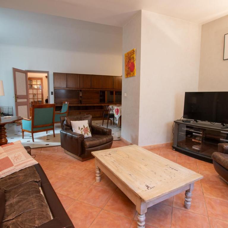 La Bastide - Clim, jardin, Parking - Five-Bedroom House - 5