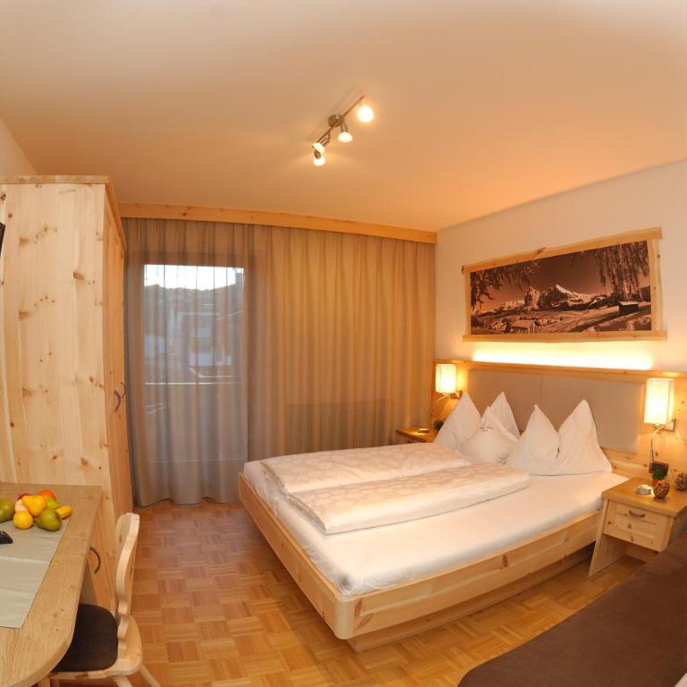 Hotel Garni Savoy - new opening - Camera Matrimoniale Deluxe - 1