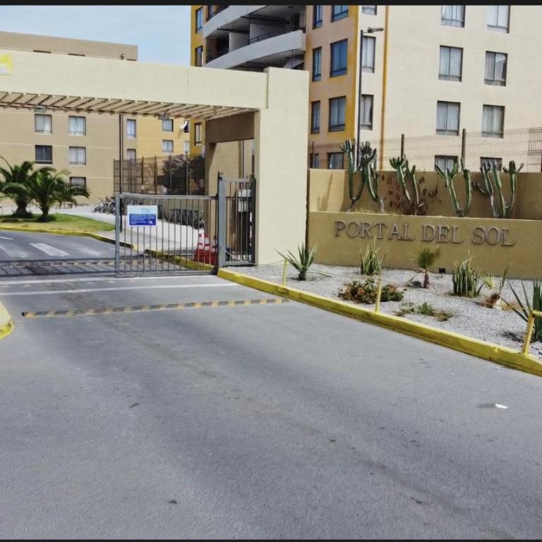 Depto, Condominio Portal del Sol - Apartamento con 3 dormitorios - Frente al océano - 2