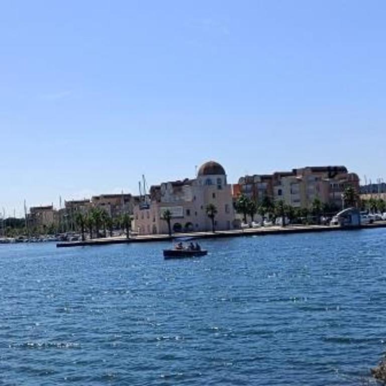 Gruissan: T3, 4 Pers, Piscine, Parking, Proche Commerce, Environnement Calme, Accès Plage - FR-1-796-14 - Appartamento - 15
