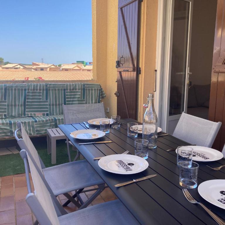 Gruissan: T2 Mezzanine 6 pers, proche plage, parking privé - FR-1-796-35 - Appartamento - 3