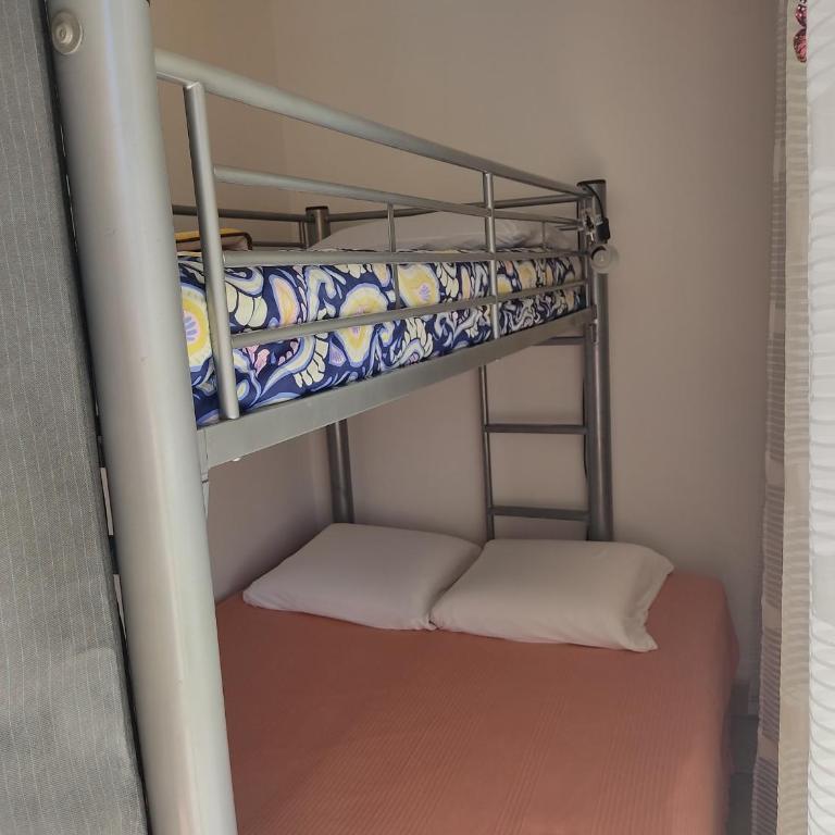 Appartement T2 Climatisé à Gruissan - Piscine, Plage, Parking & Terrasse - Idéal Familles 4/5 pers. - FR-1-796-45 - Apartment - 8