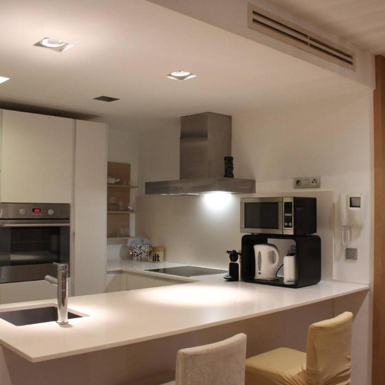 LovelyLoft San Fernando 8 - Three-Bedroom Apartment - 14