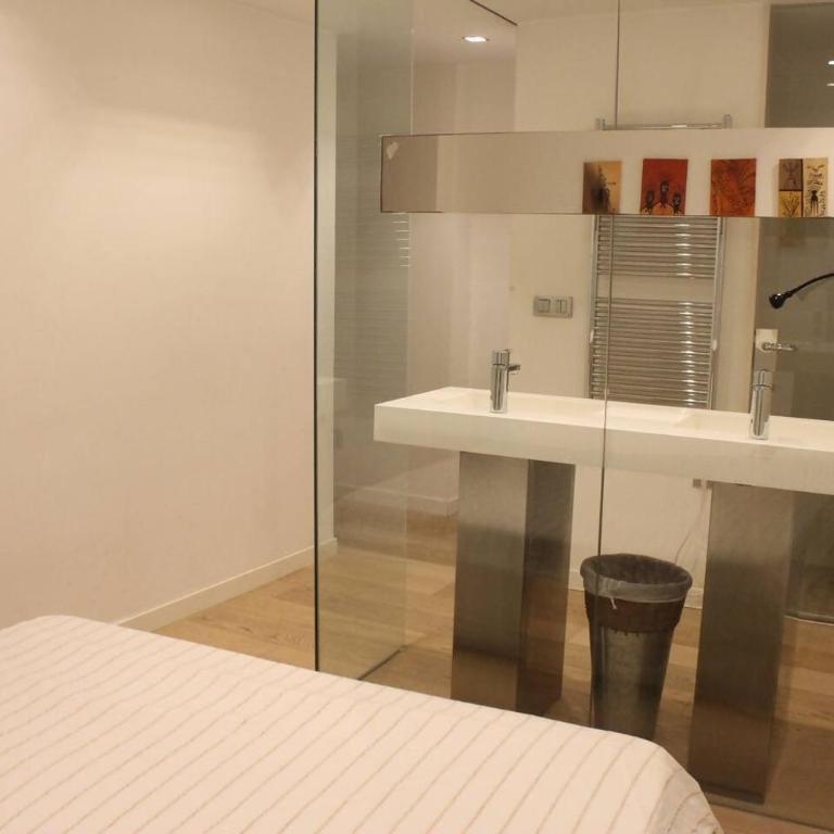 LovelyLoft San Fernando 8 - Three-Bedroom Apartment - 24
