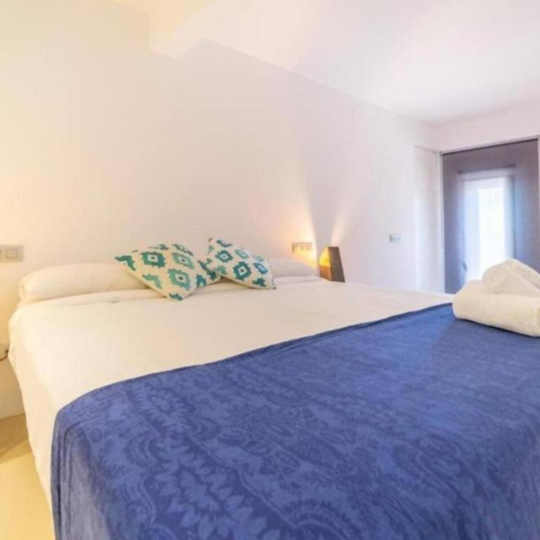 LovelyLoft Explanada - Two-Bedroom Apartment - 8