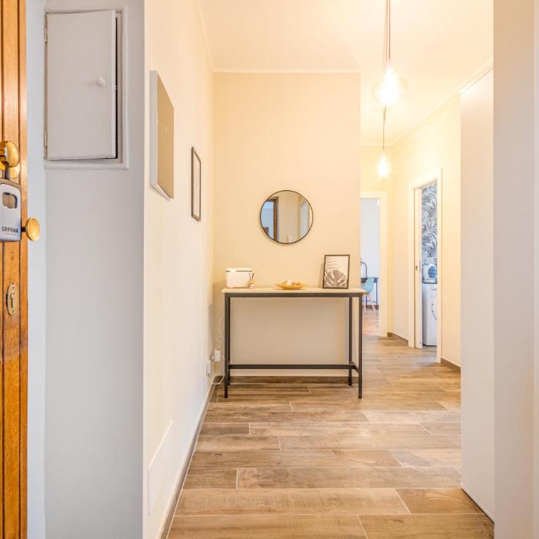 Appartamenti Vista Mole, Centro a 15 min - Luxury Suites & fast WiFi - Appartamento Deluxe con 2 Camere da Letto - 6