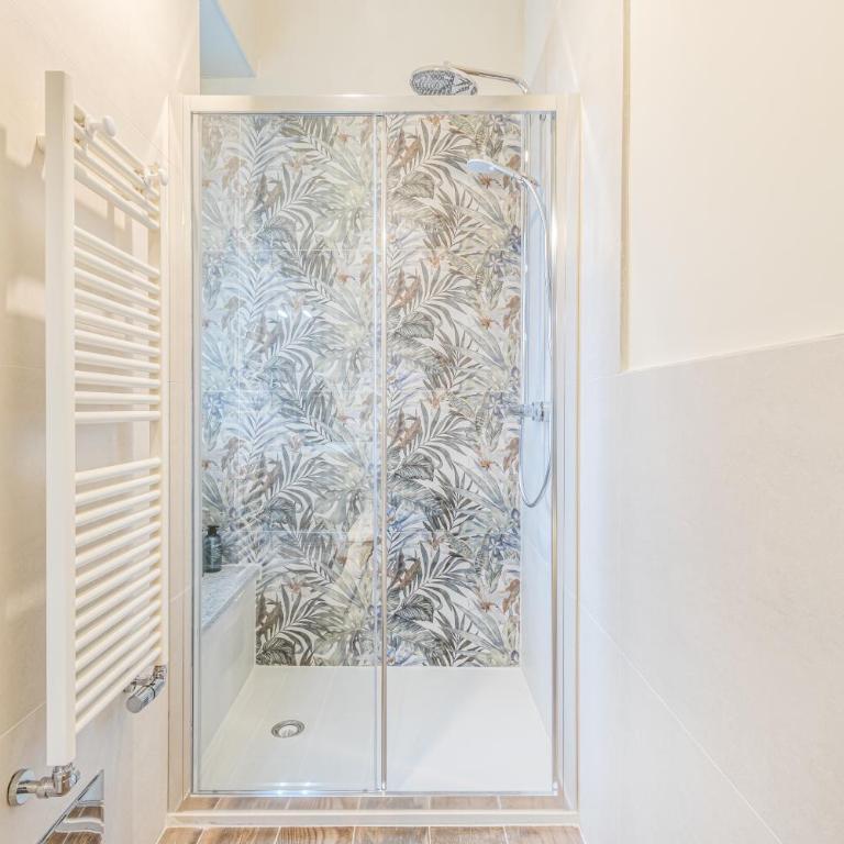 Appartamenti Vista Mole, Centro a 15 min - Luxury Suites & fast WiFi - Appartamento Deluxe con 2 Camere da Letto - 25