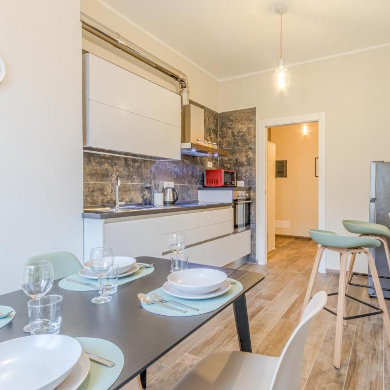 Appartamenti Vista Mole, Centro a 15 min - Luxury Suites & fast WiFi - Appartamento Deluxe con 2 Camere da Letto - 9