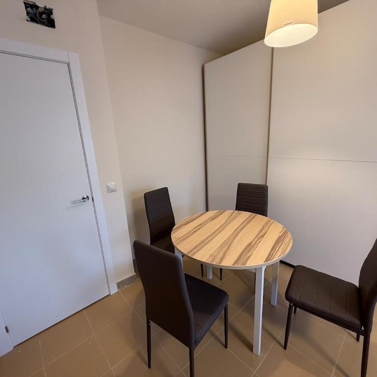 Lloret de Mar Coastal Retreat Just Steps from the Beach - Apartamento de 1 dormitorio - 17