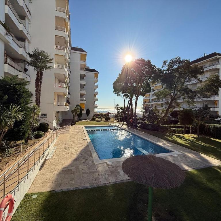 Lloret de Mar Coastal Retreat Just Steps from the Beach - Apartamento de 1 dormitorio - 35