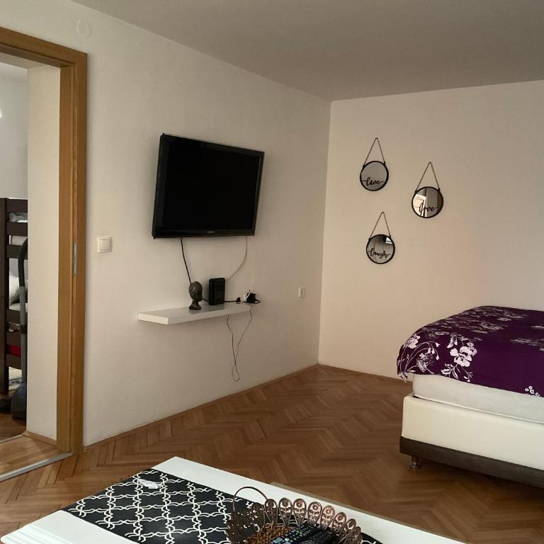 Apartment Garaplina no 1 - Two-Bedroom Apartment - 4