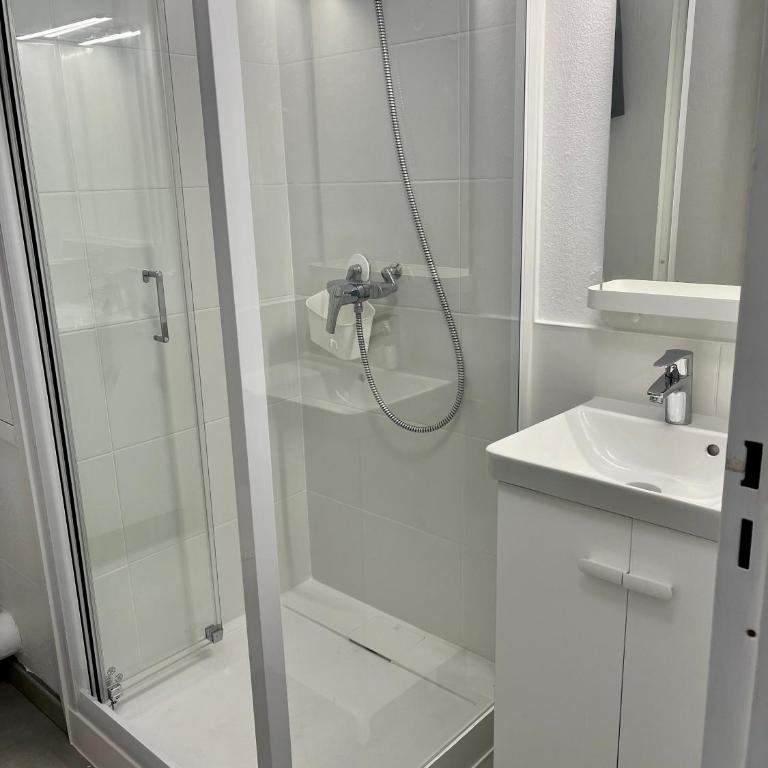 Studio vue mer-port Arcachon - Studio Lit Queen-Size de Luxe - 10