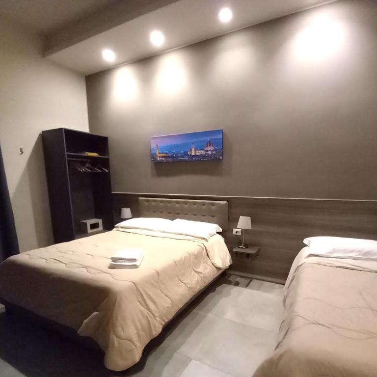 La Corte di Firenze Bed and Breakfast - Camera Tripla con Bagno Privato - 4
