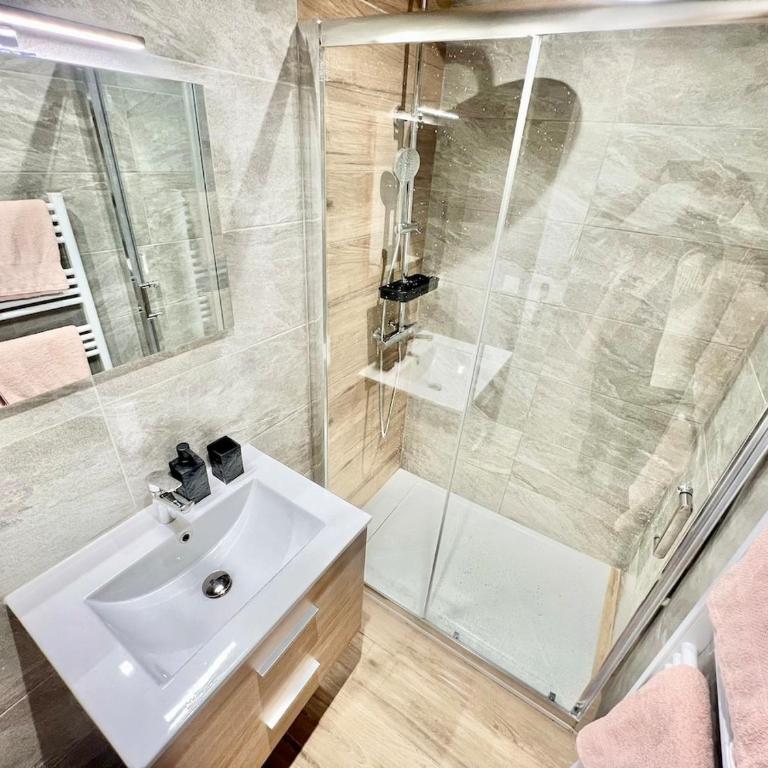 Appartement confortable balcon - Appartement 1 Chambre - 21