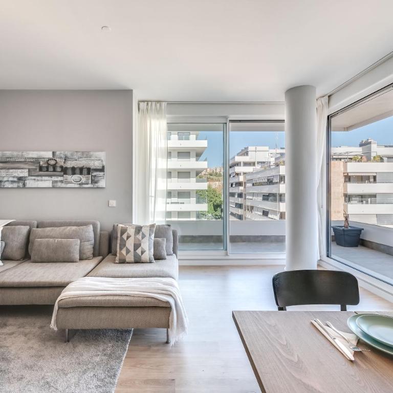 Newly Built 3 BDRM Modern Apt w Gym, Pool, & Views - Three-Bedroom Apartment - 8