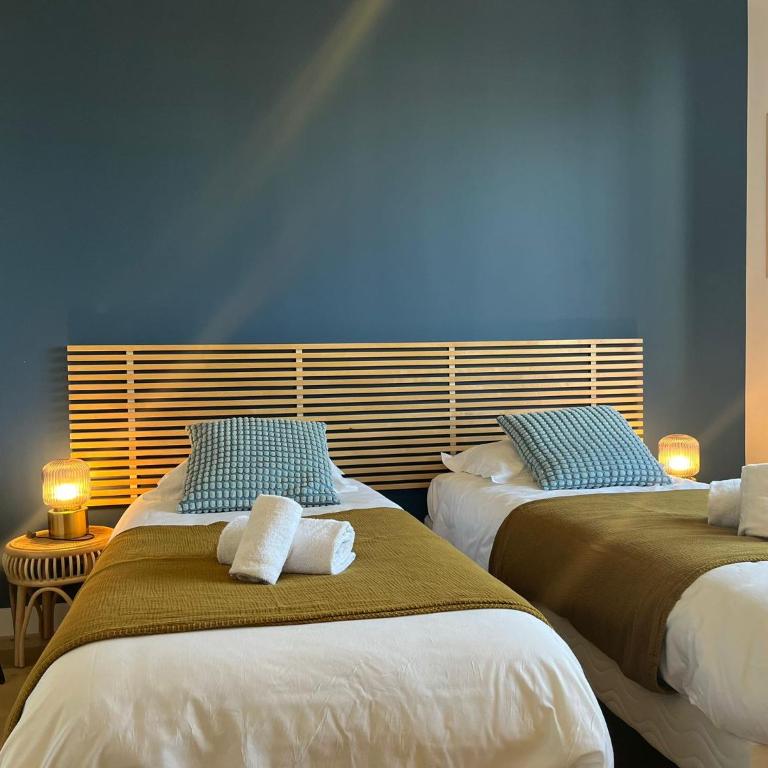 Lachenal, centre, balcon avec vue chateau - Two-Bedroom Apartment - 38