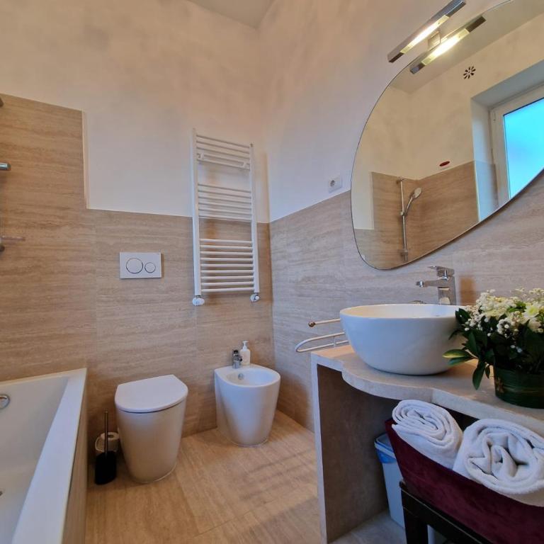 VATICAN GUEST HOUSE ROOMS in Rome - Suite con Vista Giardino - 20