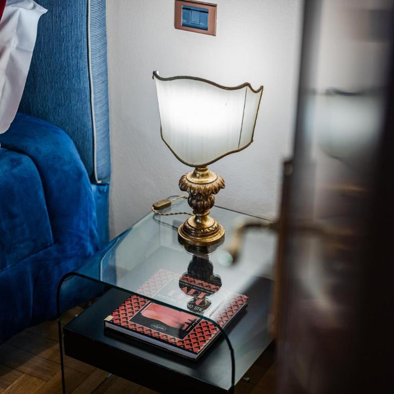 Modena City Center - Private Parking & 5 Guests - One-Bedroom Apartment - 7