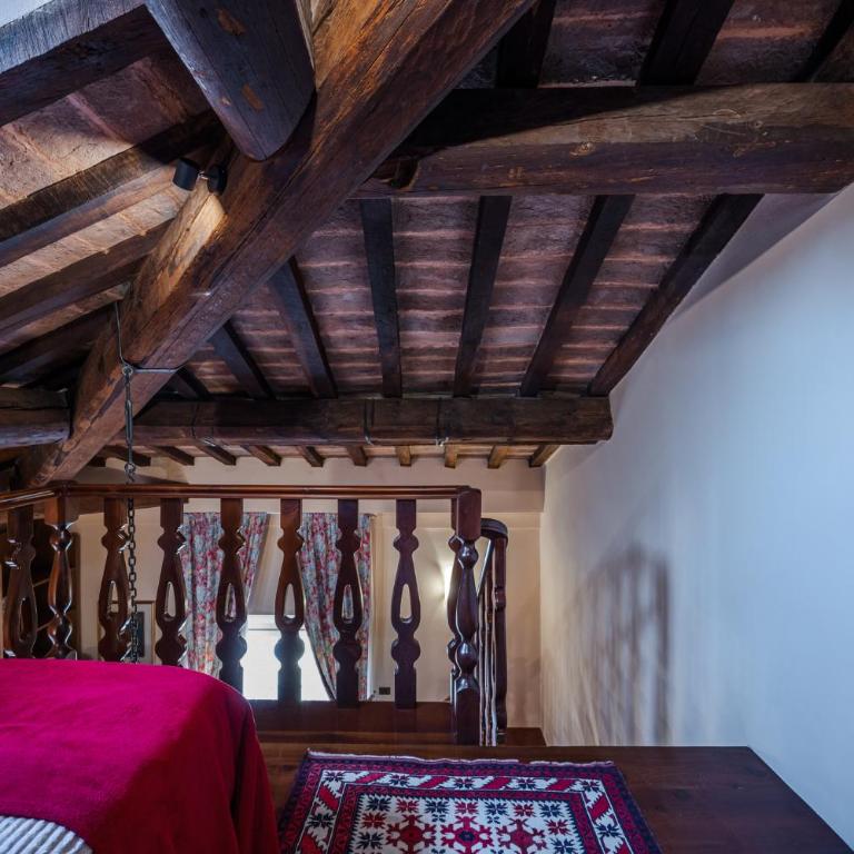 Modena City Center - Private Parking & 5 Guests - One-Bedroom Apartment - 22