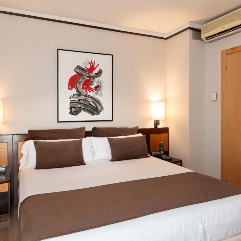 Estela Barcelona - Suite Junior con balcón y vistas al mar - 3