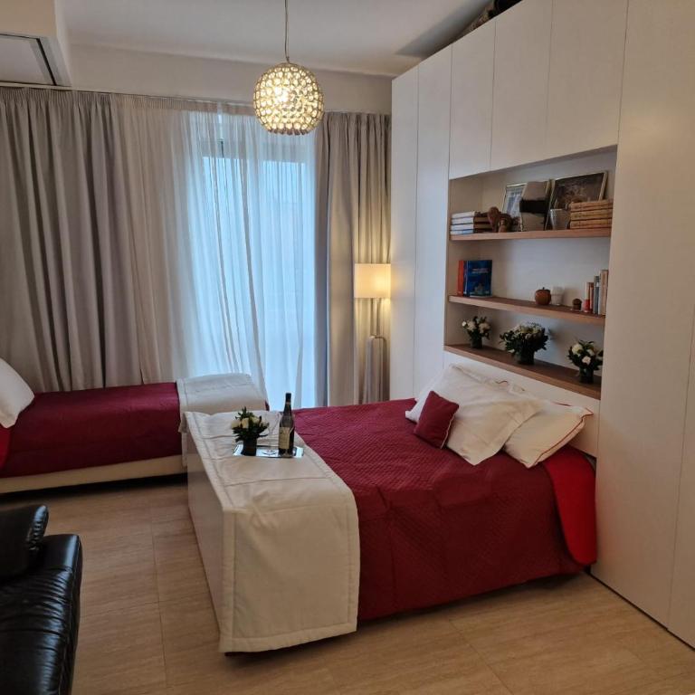 VATICAN GUEST HOUSE ROOMS in Rome - Camera Tripla con Bagno Privato Esterno - 36
